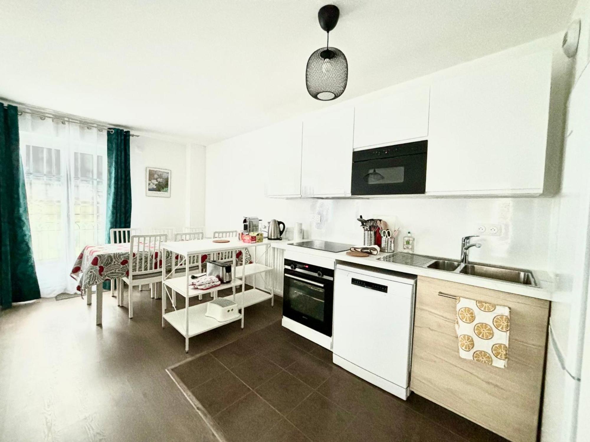 Sunny Apartment Near Disneyland Paris - Liz Appart Serris Eksteriør billede