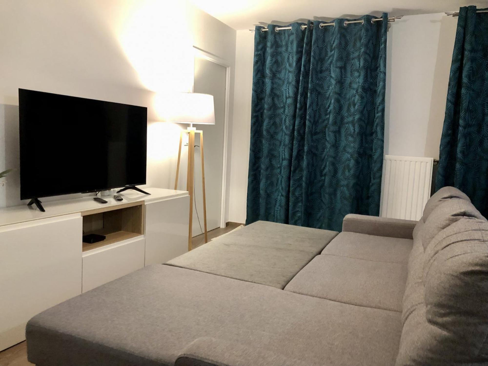 Sunny Apartment Near Disneyland Paris - Liz Appart Serris Eksteriør billede